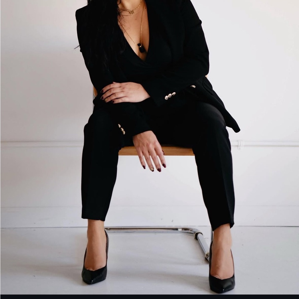 Women’s Fitted Blazer
